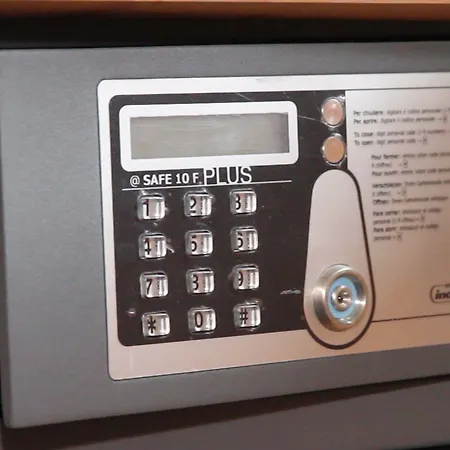 Cappello E Cadore מלון 3*