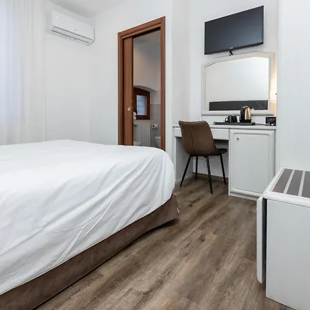Cappello E Cadore Hotel 3*