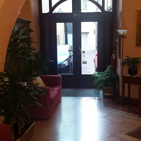 Hotel Cappello E Cadore