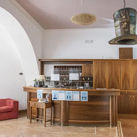 Cappello E Cadore Hotel 3*