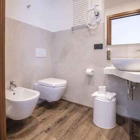 艾尔伯格凯佩罗伊卡多雷酒店 贝卢诺