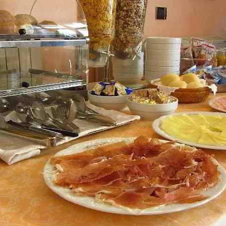 艾尔伯格凯佩罗伊卡多雷酒店 酒店 贝卢诺